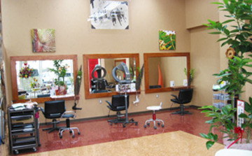 スタジオラフォーレ サンエー経塚店 | 浦添のヘアサロン