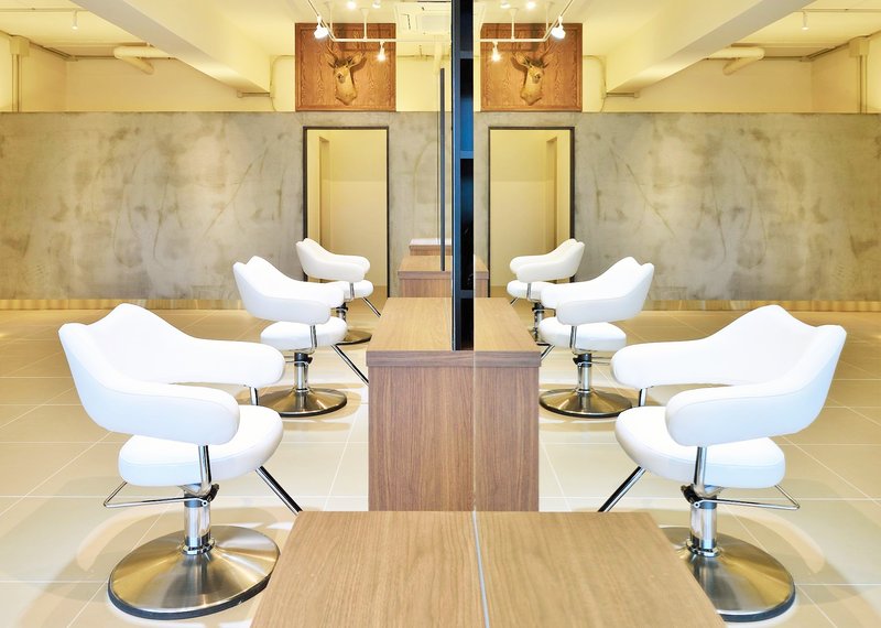 pas de deux LEQUIOS | 北谷のヘアサロン