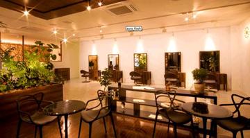 HAIR＆BEAUTY AURA ～ヘアサロン～ | 宮崎のヘアサロン