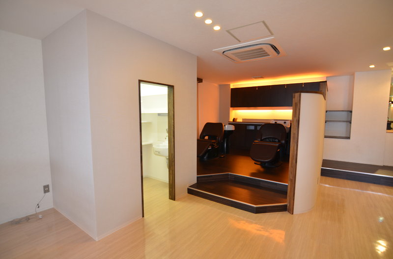 Four Mile | 武蔵小山のヘアサロン