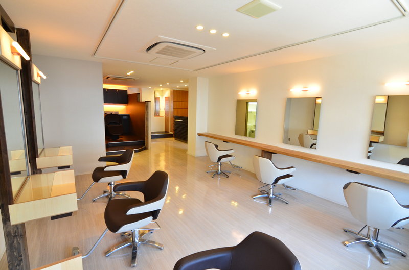 Four Mile | 武蔵小山のヘアサロン