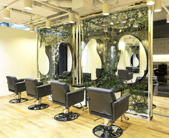 PARK. なんば本店 | なんばのヘアサロン