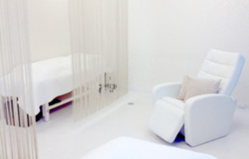 EVER EYES　京橋店 | 天満橋/谷町四丁目のアイラッシュ