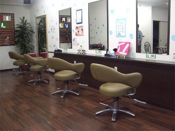 ヘアメイクワシントン 奥田店 | 岡山のヘアサロン