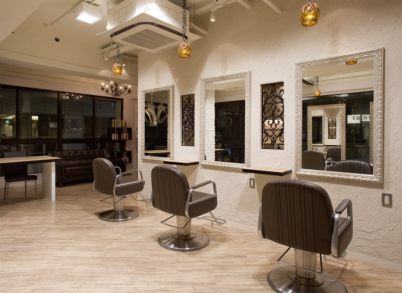 TRUST | 武蔵小杉のヘアサロン