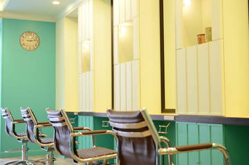 BLOOM | 川崎のヘアサロン