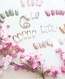 ラヴィ ネイルズ | 大通のネイルサロン