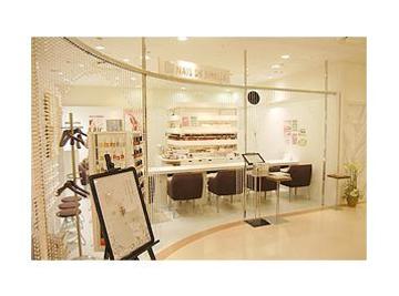 Nail De SIRELLA そごう広島店 | 袋町/本通/紙屋町/立町のネイルサロン