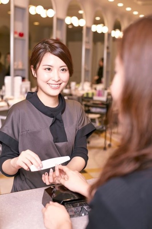 オリジナル 熱田 イオン ネイル 美しいネイルトレンド