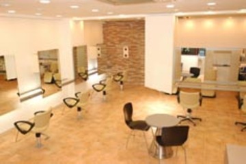 ViVid　東大宮西口店 | 大宮のヘアサロン