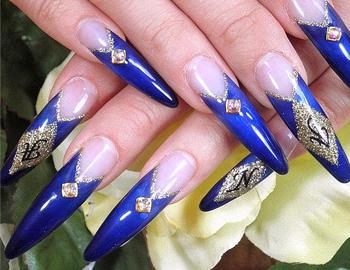 R&B 元町Salon | 元町のネイルサロン