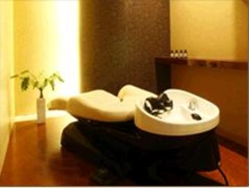 hair make 1's Color　元町本店 | 元町のヘアサロン