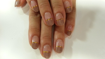 BeautySalon Share | 元町のネイルサロン