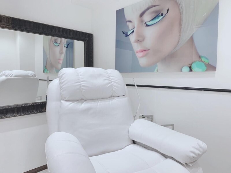 Dia Salon | 関内のアイラッシュ