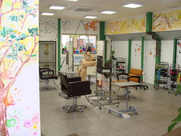 Puれいは～つ 御幣島店 | 十三のヘアサロン