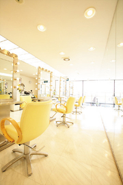 CYAN MAKE-UP ROOM | 京都駅/東山七条のヘアサロン