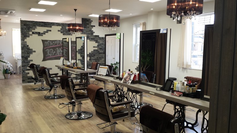 RoomieRoom 名古屋市守山区 | 大曽根/黒川のヘアサロン RoomieRoom 名古屋市守山区 | 大曽根/黒川のヘアサロン