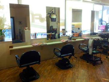 美容室J-1 | 北九州のヘアサロン 美容室J-1 | 北九州のヘアサロン