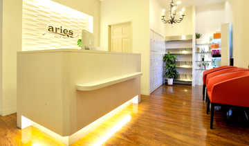 aries 岩切店 | 仙台のヘアサロン