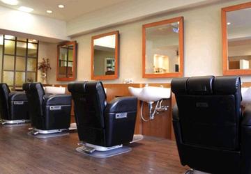 AZ | 板橋のヘアサロン