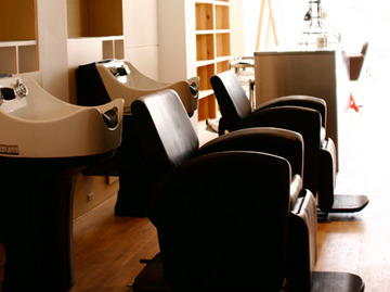 Le cinq | 門真のヘアサロン