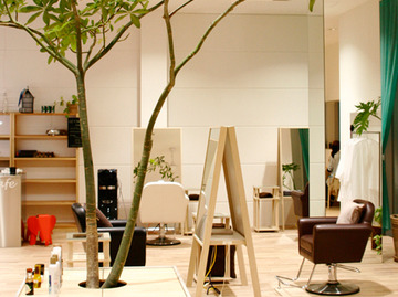 Le cinq | 門真のヘアサロン