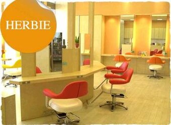 美容室 HERBIE 06 | 飯能のヘアサロン
