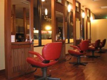 ナチュラル佐伯 | 佐伯のヘアサロン