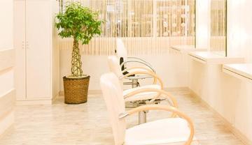 Broche cocoa | 喜多方のヘアサロン