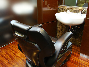 HIRO GINZA HAIR SALON 新橋 日比谷口店 | 新橋のヘアサロン