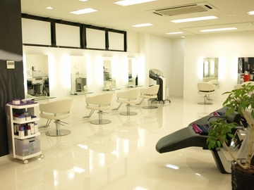 LOUNGE by M de COEUR | 石神井公園のヘアサロン LOUNGE by M de COEUR | 石神井公園のヘアサロン