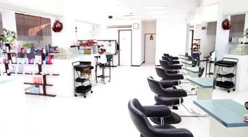 Sepiage quatre | 川越のヘアサロン