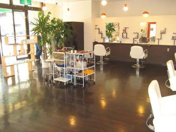 Cｌｕｔｃｈ ｈａｉｒ | 久留米のヘアサロン