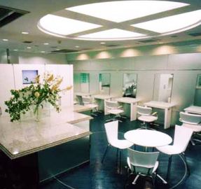 ELRHODES 広尾店～ネイルサロン～ | 広尾のネイルサロン