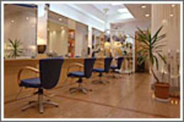 美容室ラトリエ・コモ 小平店 | 小平のヘアサロン