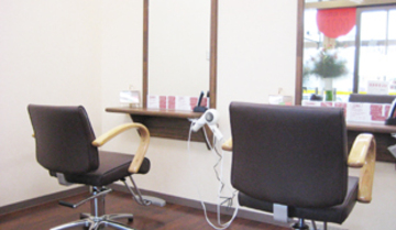 LadyBird 岡部店 | 深谷のヘアサロン