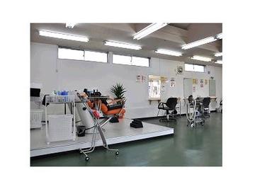 カットルームカラー 高畠FC店 | 南陽のヘアサロン