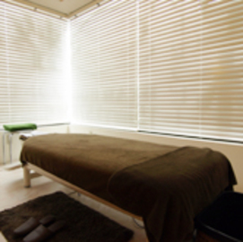 ベアハグ 赤坂見附店 | 赤坂のリラクゼーション ベアハグ 赤坂見附店 | 赤坂のリラクゼーション