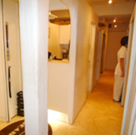 ベアハグ 赤坂見附店 | 赤坂のリラクゼーション ベアハグ 赤坂見附店 | 赤坂のリラクゼーション