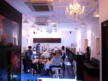 ＬＩＦＥ　ＡＤＯＲＥ | 御池/御所/二条城のヘアサロン