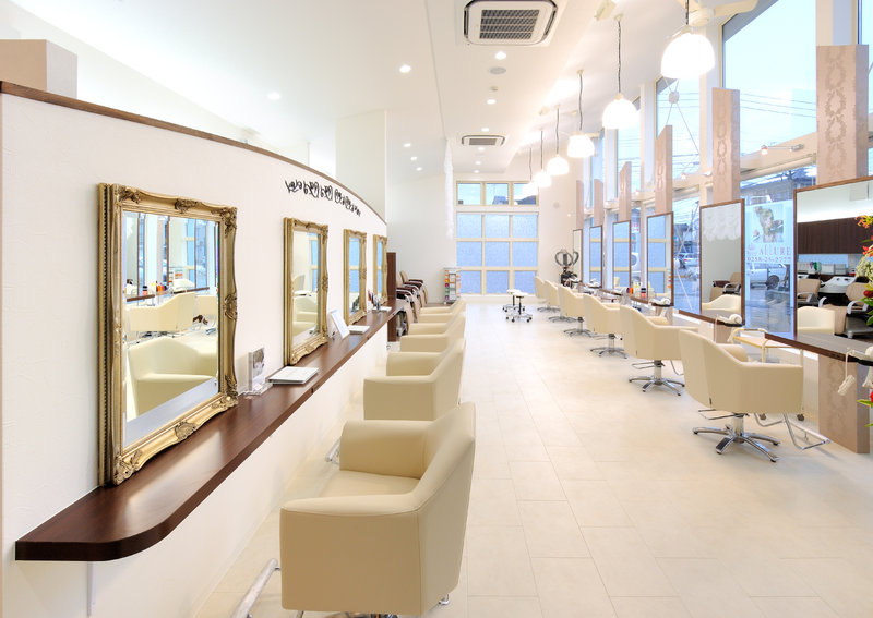 Ricci ALLURE | 長岡のヘアサロン