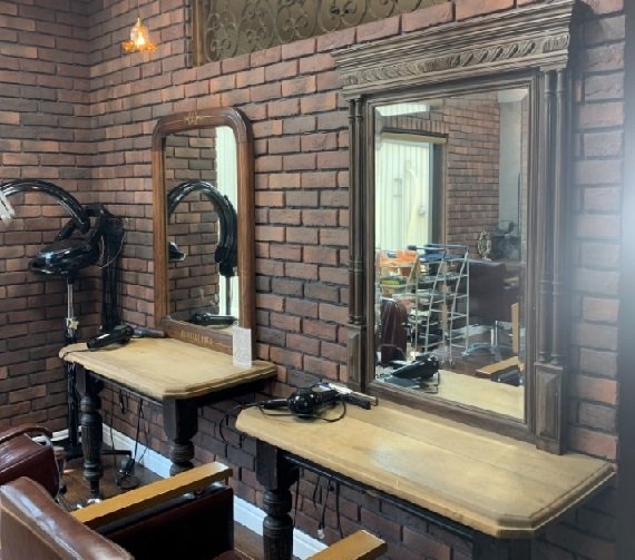 髪結本舗ＨＡＲＵ | 大洲のヘアサロン