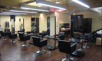 LAMP 矢野店 | 広島駅周辺のヘアサロン