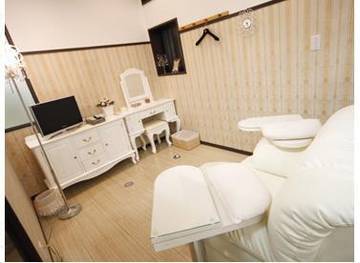 Briller REJOUER | 伊勢崎のネイルサロン