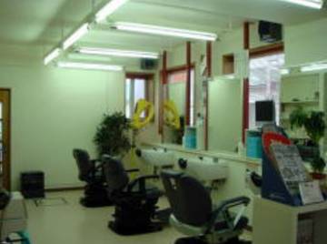 ヘアーズキューブタカノ | 紋別のヘアサロン