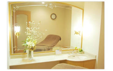 UN DEUX MARI | 御池/御所/二条城のエステサロン UN DEUX MARI | 御池/御所/二条城のエステサロン