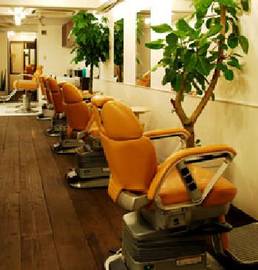 ＶＯＩＣＥ　ＢＡＲＢＥＲ　百万遍店 | 下鴨/出町柳/北白川のヘアサロン