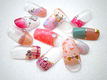 コライユ ネイルサロン | 目白のネイルサロン