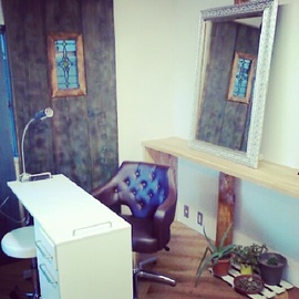 ヘアサロンケーエヌエス＆ネイル　多摩センター　唐木田店 | 多摩のネイルサロン