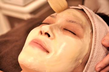 ニキビケアに特化したフェイシャルサロンAccueil | 池袋のエステサロン